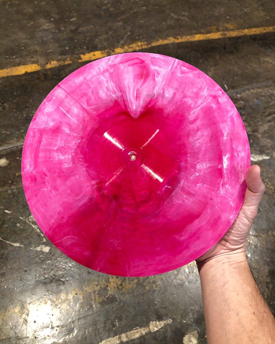 smashedplastic's tweet photo. Heart’s ablaze.
#pressedwithLOVEinChicago
#diypressing #diypressingplant #chicagovinyl #madeinchicago #madeisUSA #presslocal #vinylpressingplant #chicagopressingplant #vinylcommunity https://t.co/sgpF8IFNlq