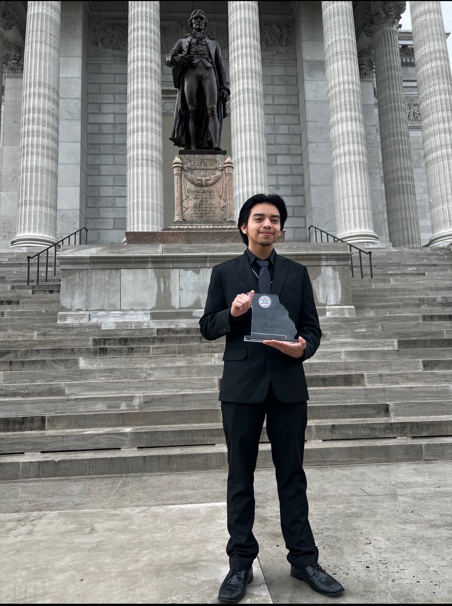 Oak Park High School tweet media