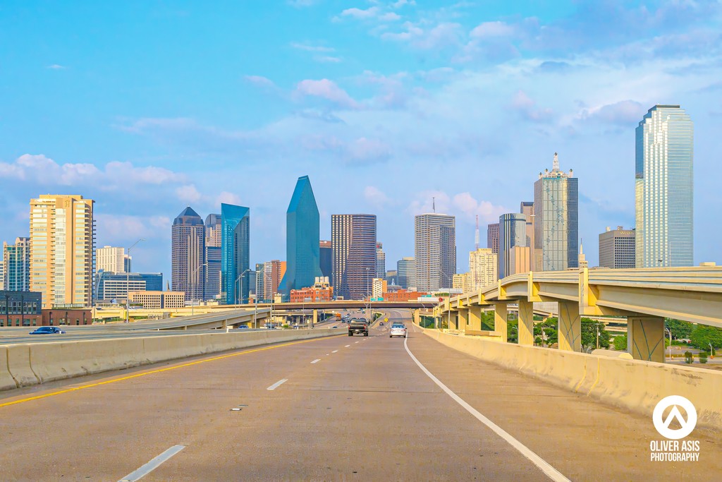 Dallas, Texas Skyline

#skyline #skylinesofinstagram #cityskyline #dallas #visitdallas #architecture