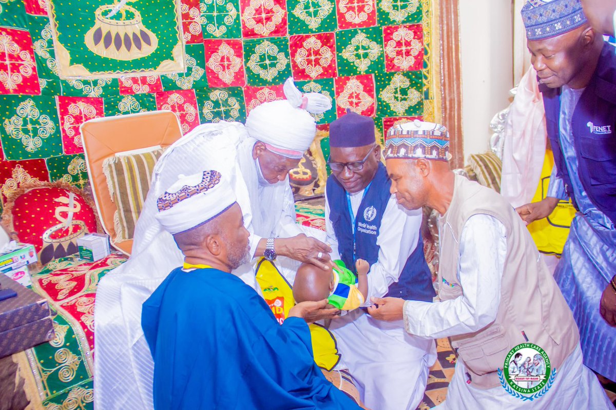 DrHarunaAdamu1's tweet photo. Earlier on Day One of the OBR, I led a team of Partners in supporting HRH The Emir of Daura Alh (Dr) Farouk Umar Farouk to Flag off the campaign for the entire state.  
@WMulombo @KulchumiIsaHamm @WHONigeria https://t.co/OPXh1w1AMf