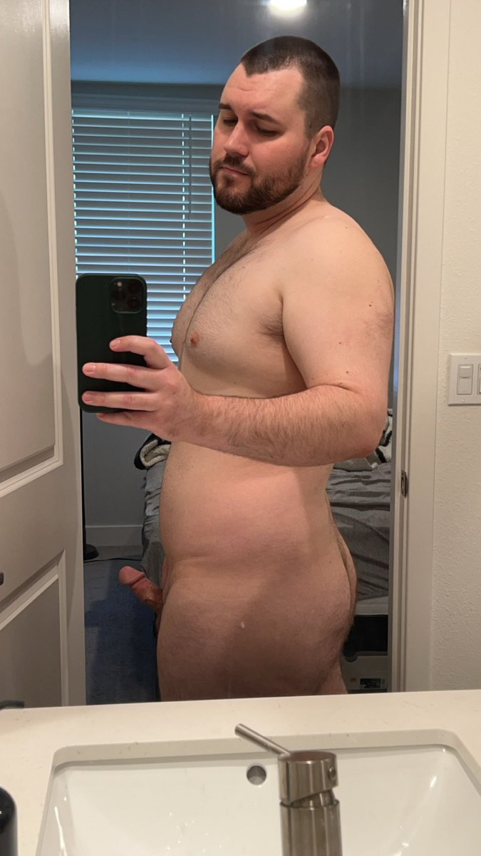 Anthony_XXX1's tweet photo. Happy Tuesday 🍑🥵🙈 https://t.co/BwwoFVKjWC