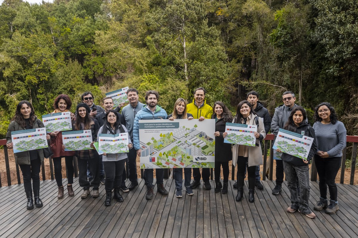 🔷Junto a @el_BID presentamos la Guía para la acción climática en municipios y gobiernos regionales en el #DiadeLaTierra 👉El documento propone 22 medidas 22 medidas concretas y realizables para enfrentar el cambio climático.