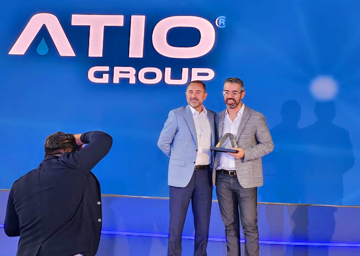 BPGurus's tweet photo. Agradecemos la invitación de @ATIOGroup  a nuestro presidente, Dr. @MauricioCorona, para participar en el foro #ATIODAY y por invitarnos a ser parte de la celebración de su 30° aniversario, ¡felicidades! 👏🏻👏🏻 #30AñosATIOGroup #ForoFuturoEnergeticoATIO https://t.co/4VP3RcQvRy