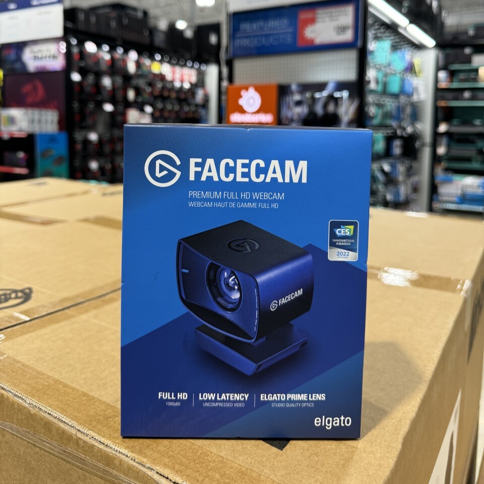 The picture quality of the Elgato Facecam is incredible! Whether you're streaming or just having a meeting you want to look as good as you can. Learn more here: micro.center/pv10