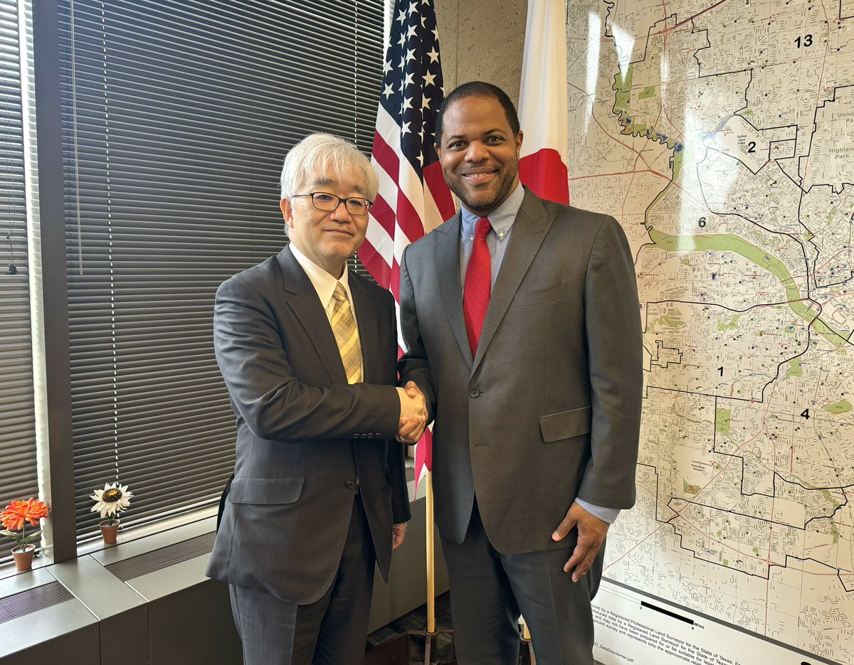 Today, I had the pleasure of hosting the new Consul General of Japan Zentaro NAGANUMA at City Hall. We had a very productive discussion about strengthening economic trade and cultural ties between Japan and Dallas!