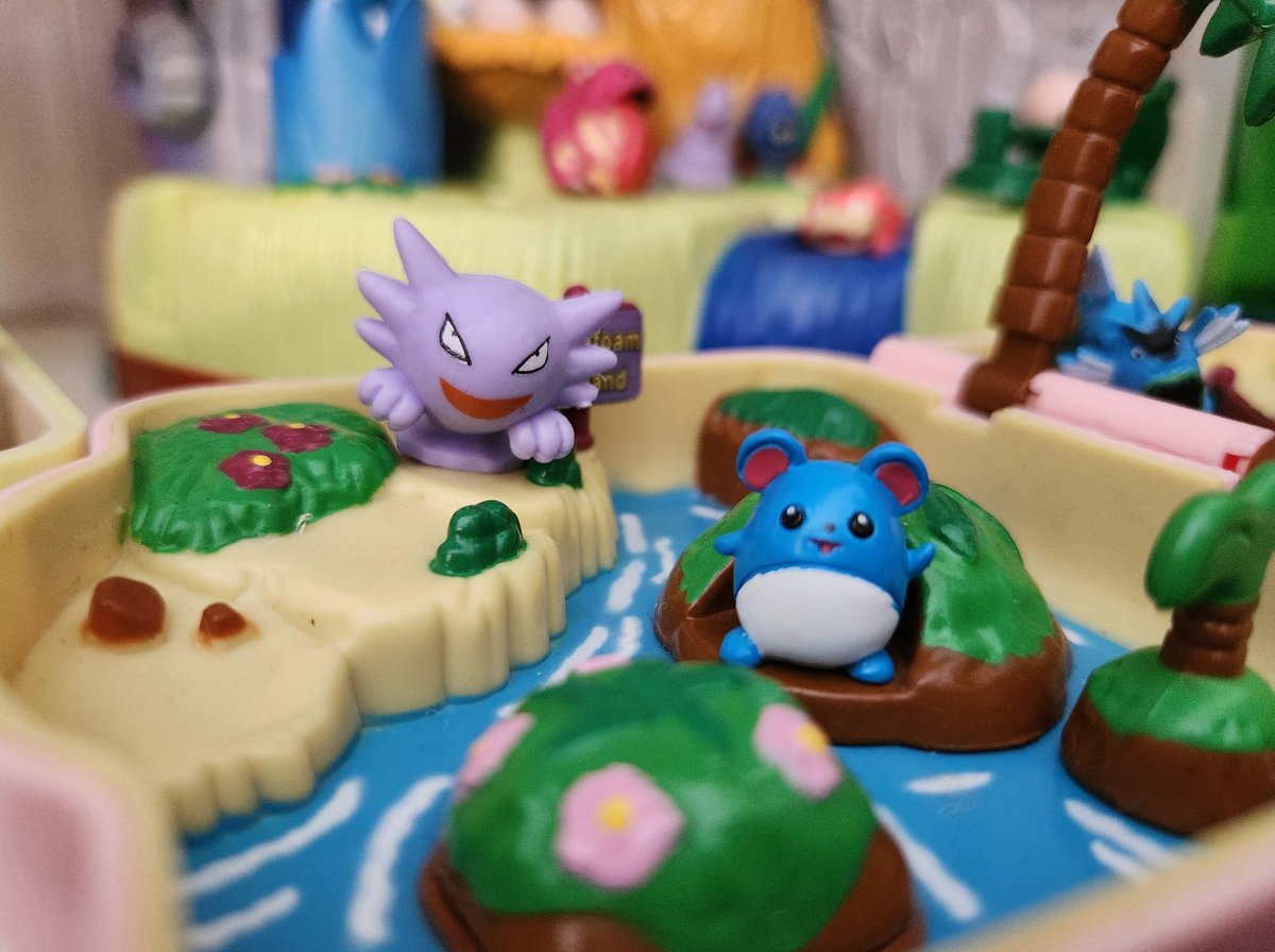 Jenny Nicholson tweet media