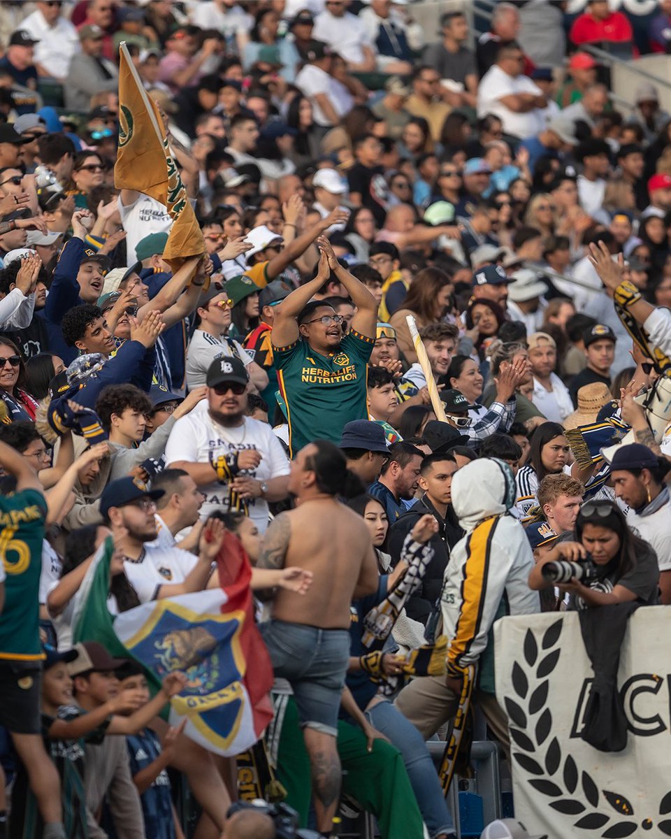 LAGalaxy tweet picture