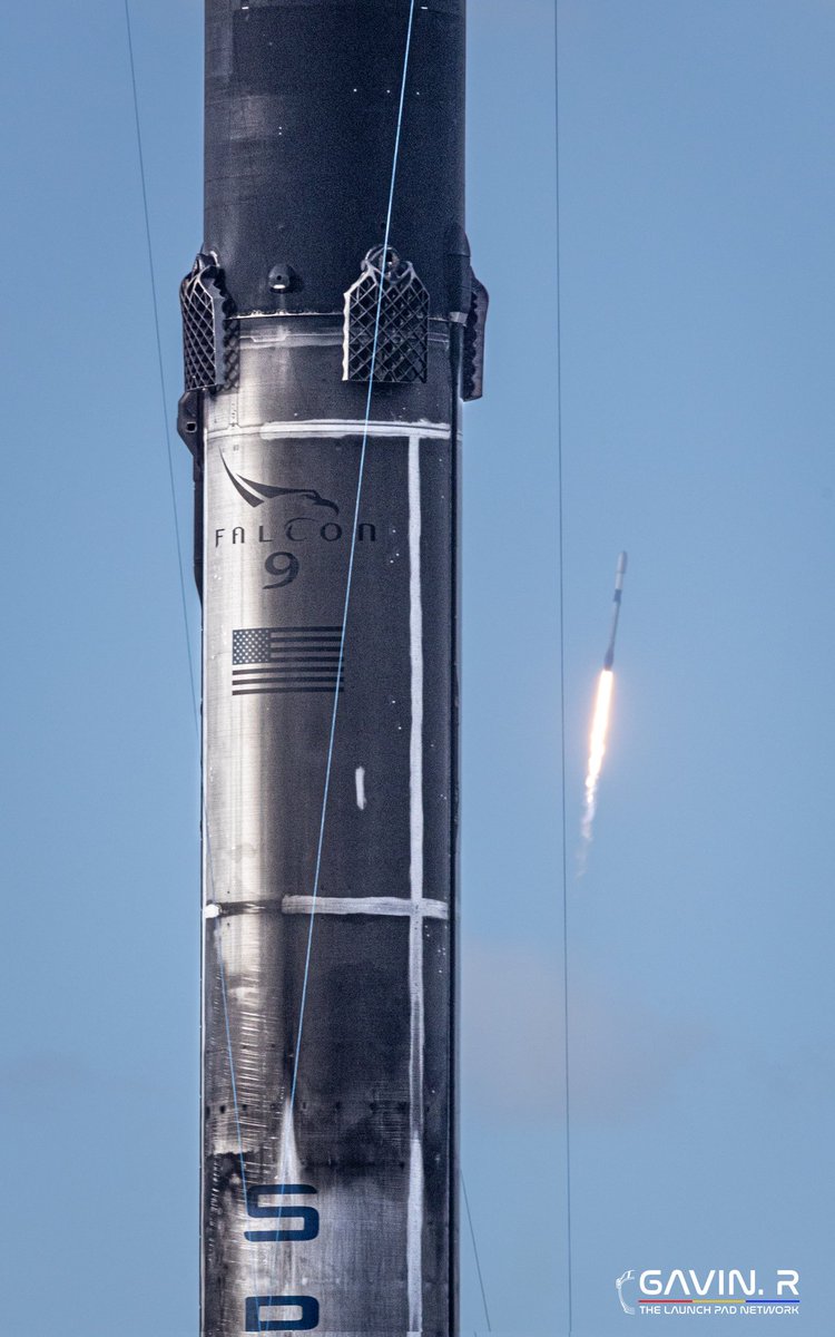 The Falcon 9 ✈️😎 Falcon 9 B1080 watches today's @Starlink launch while being processed in Port Canaveral. 📸: me for @TLPN_Official @elonmusk