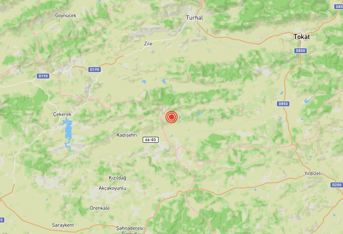 #deprem #DEPREMOLDU #SONDAKIKA #Tokat Yer: Tekkeyeni-Sulusaray (Tokat) Büyüklük: 2.2 Derinlik: 5 km Tarih: 2024.04.24 01:26:59 Konum: google.com/maps?q=40.0557…