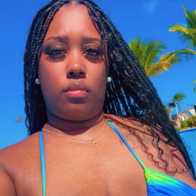 WhyH8Na's tweet photo. #NewProfilePic https://t.co/CkT44W9ViT