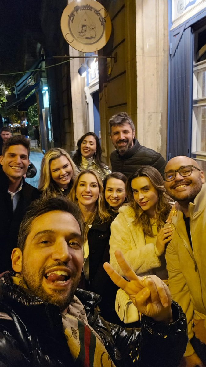 amandinha_btt's tweet photo. Tá chegando ao fim essa viagem maravilhosa!! Gostei de acompanhar!! 🧡🇪🇸
@draameirelles #DocBar https://t.co/MhdGKPCf5E