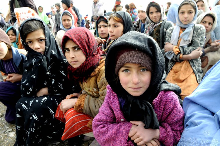 Blame the government, not the asylum seekers

Many Irish emigrated during the potato famine.

No one is illegal

❤️❤️❤️❤️❤️❤️❤️❤️❤️

#HateHasNoHomeHere
#RefugeesAreWelcomeInIreland