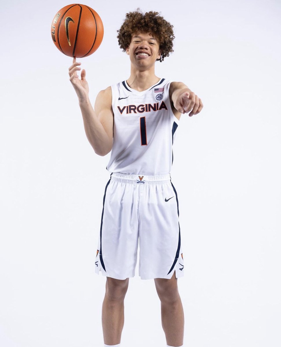 JamieShaw5's tweet photo. Trent Perry, On3’s No. 2 PG in 2024, on his visit to Virginia 🔶⚔️🔷 

Perry, a former USC commit, was a 2024 McDonald’s All-American and California’s Gatorade Player of the Year.

https://t.co/QHOnYY0Vc9 https://t.co/WV7znQU7uM