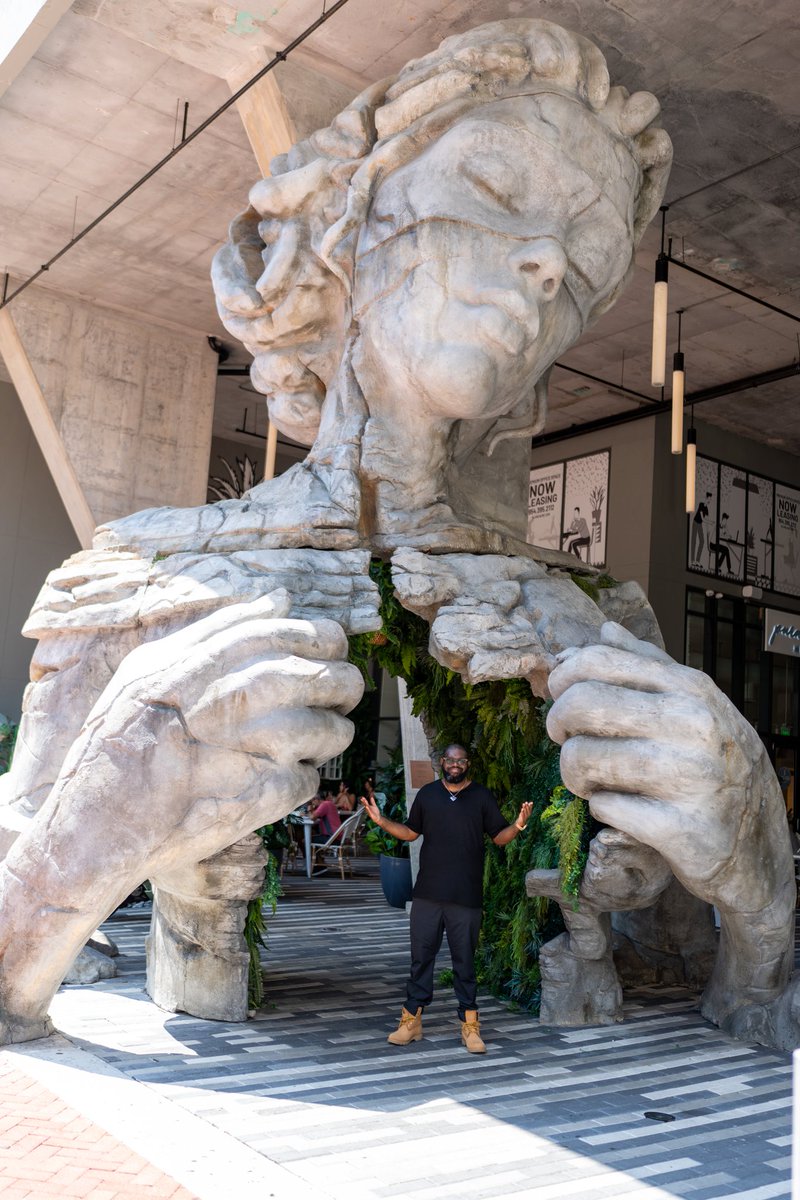 Nile_Fortner's tweet photo. #Thrive By @danielpopper #DanielPopper at #SocietyLasOlas #FortLauderdale @FTLCityNews 😍 Always ❤️ this statute
📸 By #ValeryGuillaume @Valvisuals #Valvisuals
#Artwork #Photographer #LasOlas #LasOlasBlvd #DowntownFortLauderdale #FortLauderdaleFlorida #Lauderdale #PuraVida #FL https://t.co/aegVMmAwUb