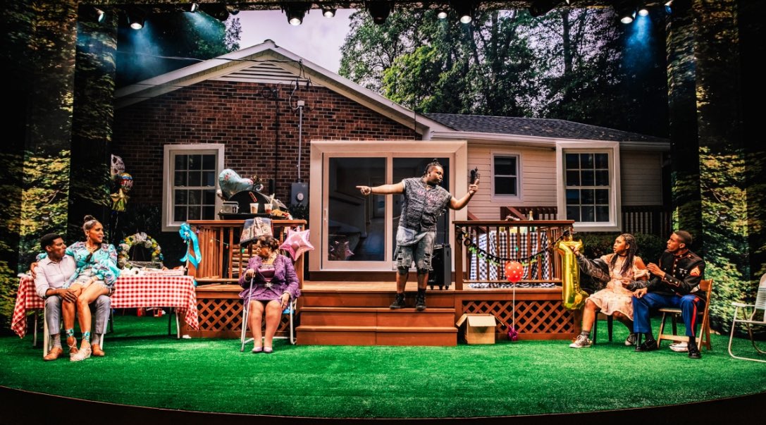 Best way to celebrate Shakespeare’s birthday? Sure, read him but then make plans to see Fat Ham @GeffenPlayhouse! It’s a *savvy & hilarious* adaptation of Hamlet set at a backyard bbq to celebrate a tricky new marriage… Now thru May 11th - it rocks! ⬇️ geffenplayhouse.org/shows/fat-ham/