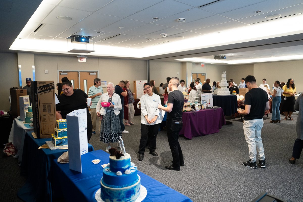 Thanks to everyone who joined us at our Pastry Programs Wedding Cakes Showcase! Our culinary students brought their A-game, proving that a slice of creativity and skill makes any occasion sweeter. Congrats to our students on their scrumptious success! 🍰🎉