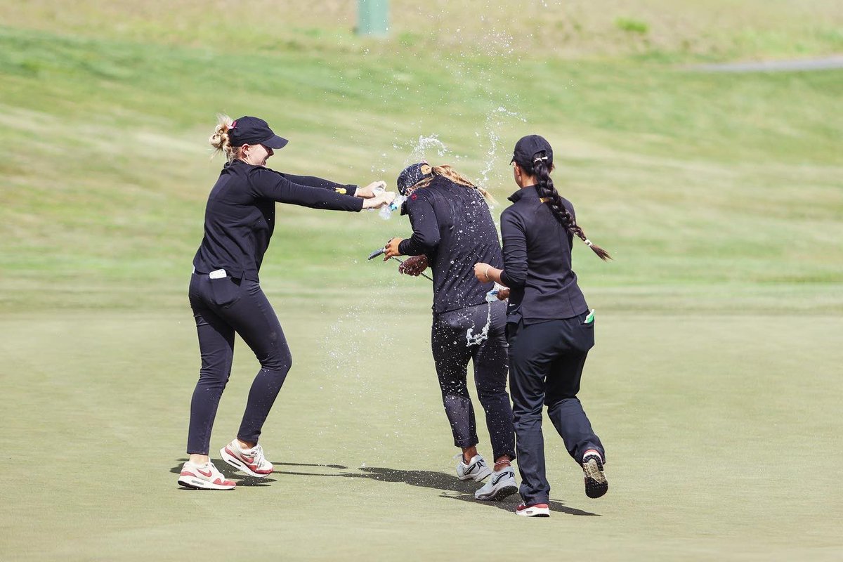 USCWomensGolf tweet picture