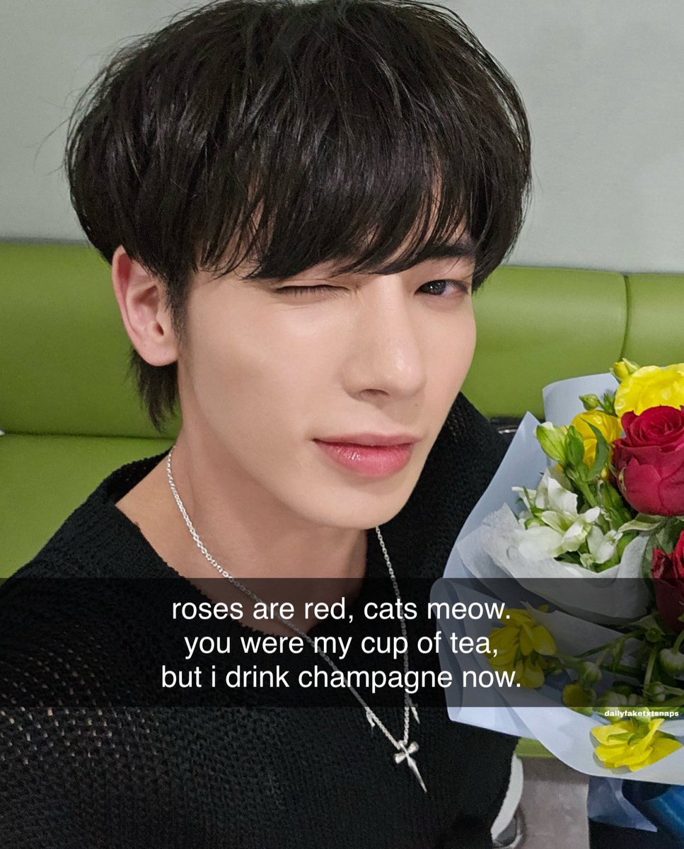 roses are red snaps: #TAEHYUN
