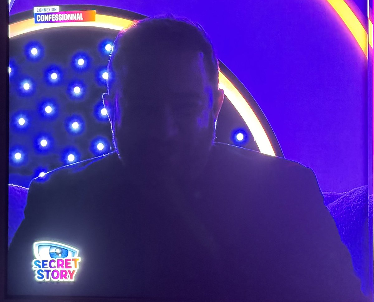 AEGON III tweet media