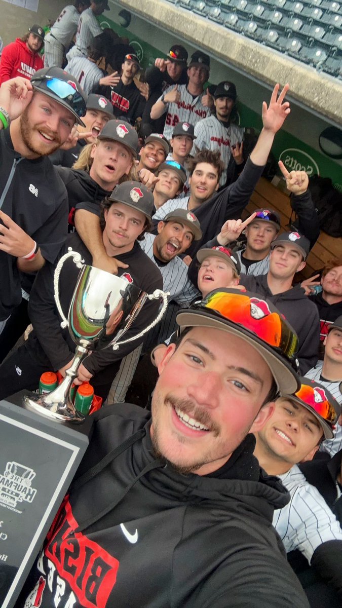 OWU_Baseball's tweet image. G2 FINAL: OWU 14 Capital 7 #RollShops

Bishops bring home the first Kaufman Kup! 

Home Turf Player of the Game - Ryan Duckworth (3-4, 2B, 3B, 4 RBI)