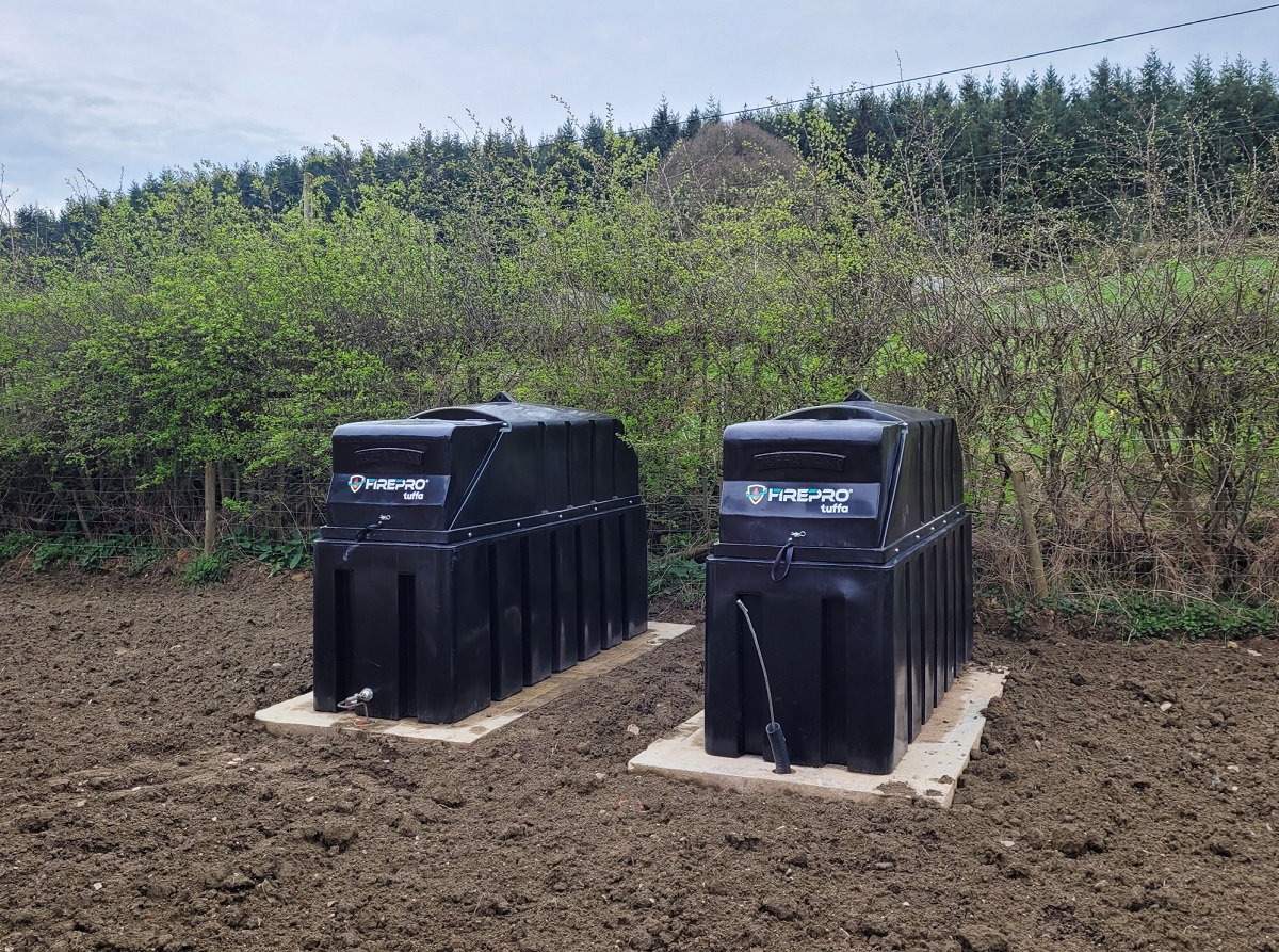 Discover how Tuffa FirePros fuel Shropshire & Powys developments! 🏠🔥 Our latest case study showcases how our fire protected tanks are ideal for Primesave Properties' new builds. More: ow.ly/ckcq50RmeQW #oiltanks #propertydeveloper