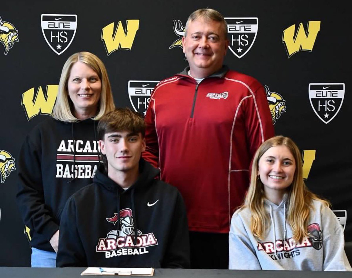 Congratulations to our 3 Baseball Senior Signees. We are very proud of you! Dylan Ganey, Patrick Gozdan and Braden Kelly. @Wood_Vikings @AOPathletics @ArchbishopWood @PCLAthletics