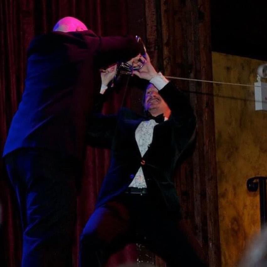 FrankTodaroVO's tweet image. This memory of a memory popped up today, the day after this day randomly came up in conversation?! 
Some real wibbly-wobbly timey-wimey stuff right there

4th pic explains it all:)

#DoctorWho #BBC #BBCAmerica @BBCAMERICA @bbcdoctorwho @michiokaku #TheyEvenGaveMeASonicScrewdriver