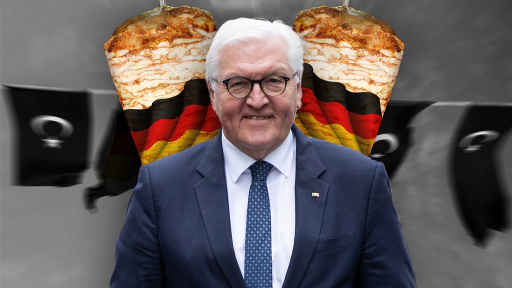 IgnacioGonygrz_'s tweet photo. Bundespräsident Walter Steinmeier in der Türkei 

"Sie haben unser Land aufgebaut und stark gemacht"

Das ist respektlos gegenüber den Menschen, die mit bloßen Händen Deutschland nach dem 2. Weltkrieg wieder aufgebaut hatten. Meistens waren es Frauen und alte Menschen, weil ihre Söhne, Väter oder Ehemänner in einem sinnlosen Krieg verheizt worden sind oder in Kriegsgefangenschaft waren.