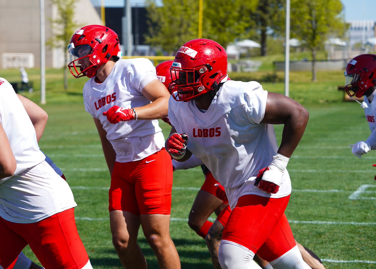 Last week of Spring Ball🏈 #EarnedNotGiven #GoLobos🐺