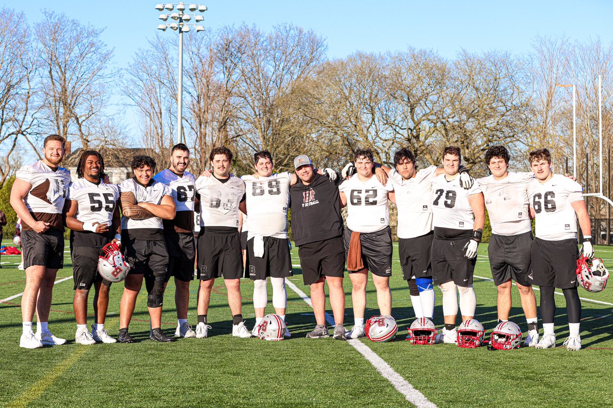 BrownU_Football's tweet photo. Spring Ball 2k24 ✅

#EverTrue https://t.co/qA0nDVWRfE