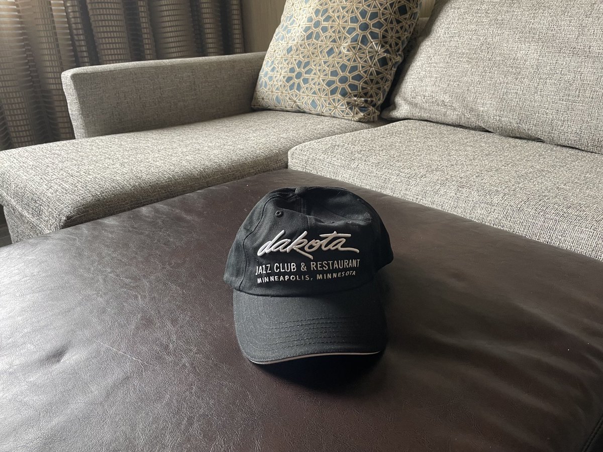 Graham Parker tweet media