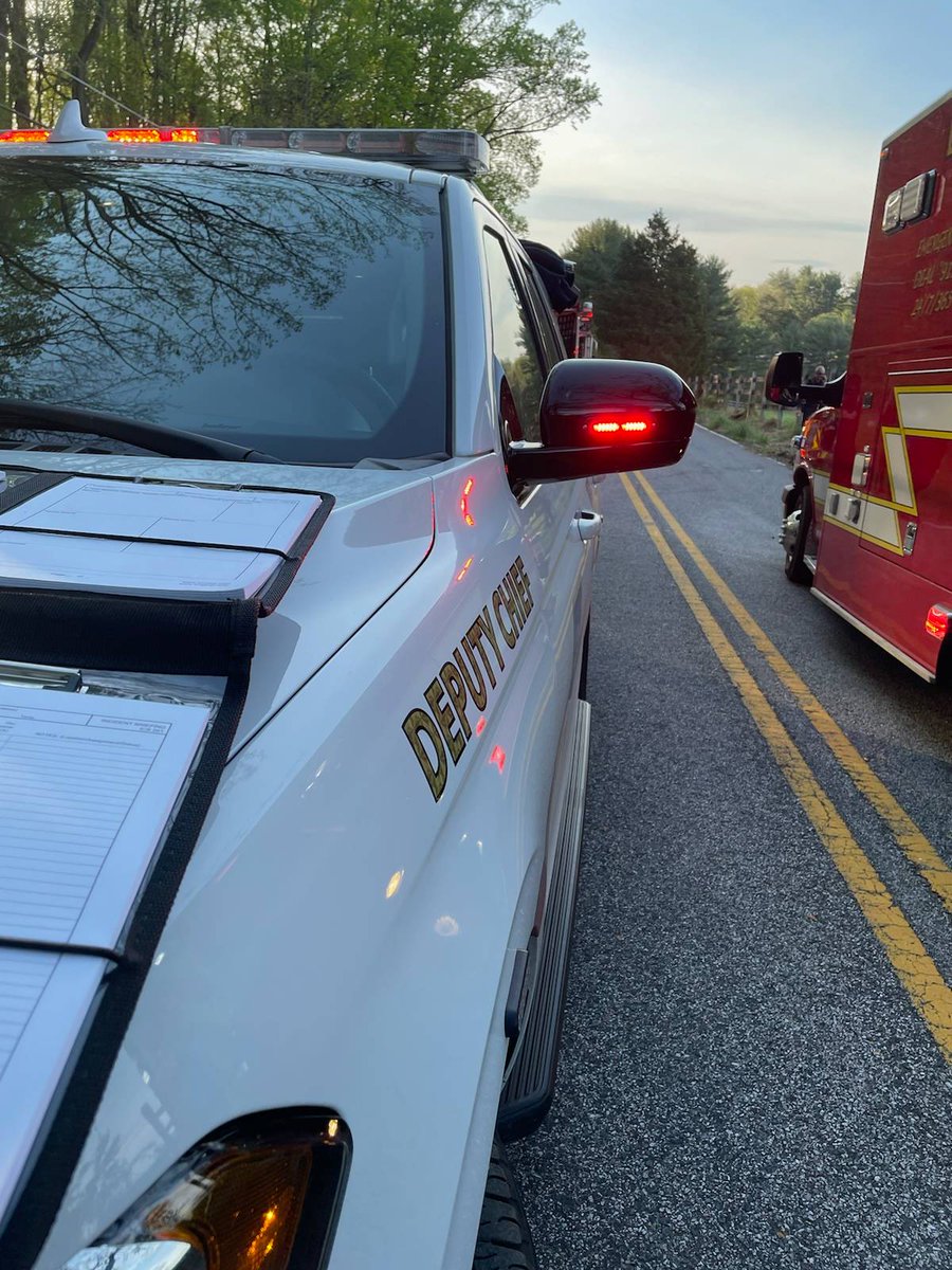 #update Loch Raven Reservior | Crews are on scene with a few hundred yards of wildland on fire. CMD is coordinating with Baltimore County Police Aviation and the Maryland Air National Guard to begin water drops on the fire. No injuries reported - no structures affected. DT1706