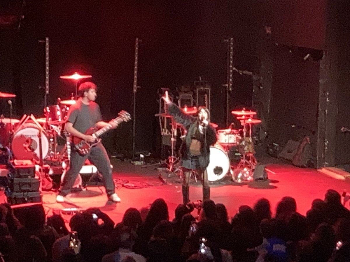 gennokane's tweet photo. Always good to see ⁦@itszoeko⁩ on a hometown stage. https://t.co/A8WJjspkmB