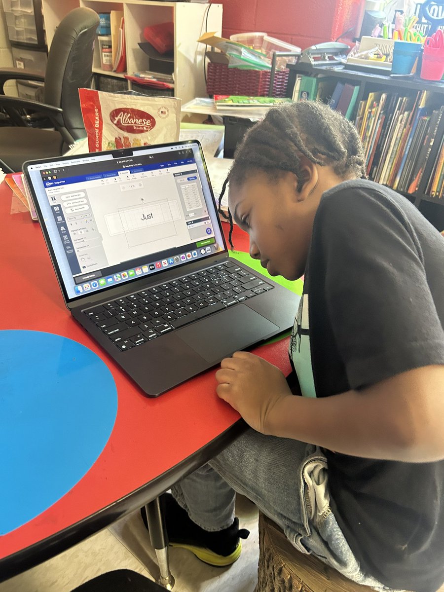 Mrs. Bowen’s Kinder Crew tweet media