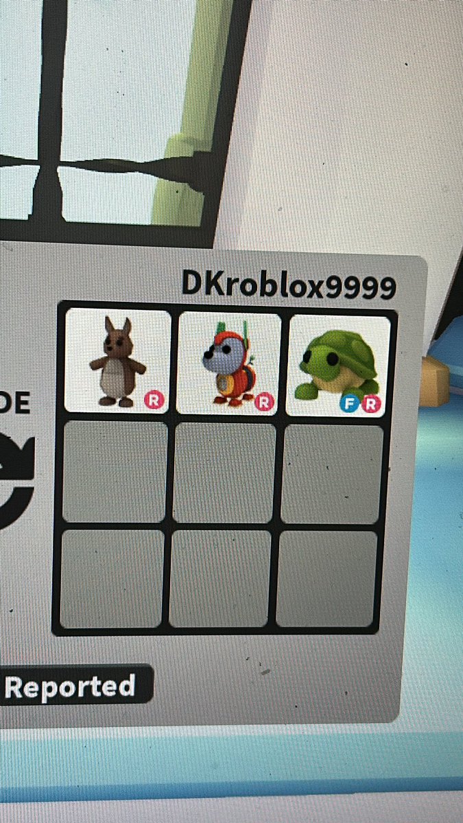 PuppetRobin's tweet photo. Do trade this person he used something to fake a mega turtle https://t.co/oE1JCO0Qrr