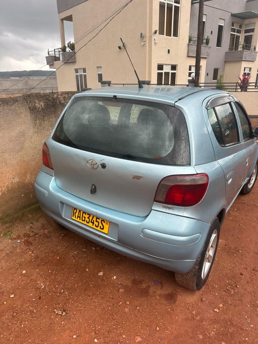 Yaris for sell 5.5M Rwf