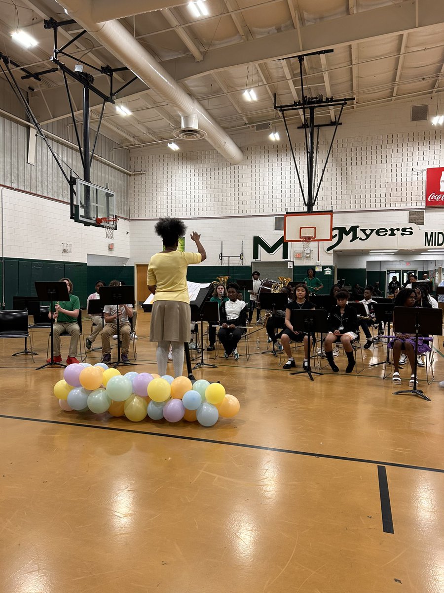 Tonight our Gators had their Spring Concert for Band and we inducted 8 new members into The National Junior Beta Club.  Congratulations to our students for a fantastic event! 

If you are interested in joining the Band, please contact Mrs. Welch-Cox.