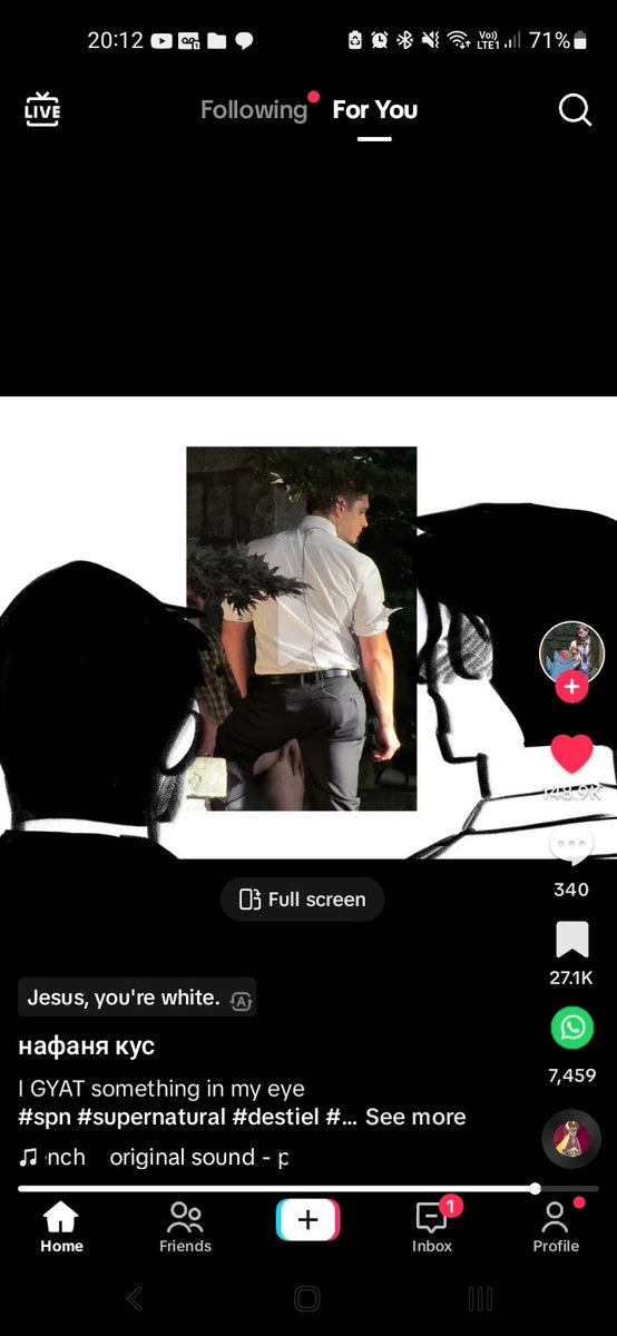 deanfolklore's tweet photo. 148K LIKES???? i've been talking about jensen's ass for a year AND NO ONE HEARD ME OUT !?!?!?+9!+#($+# https://t.co/8zj0o572UR