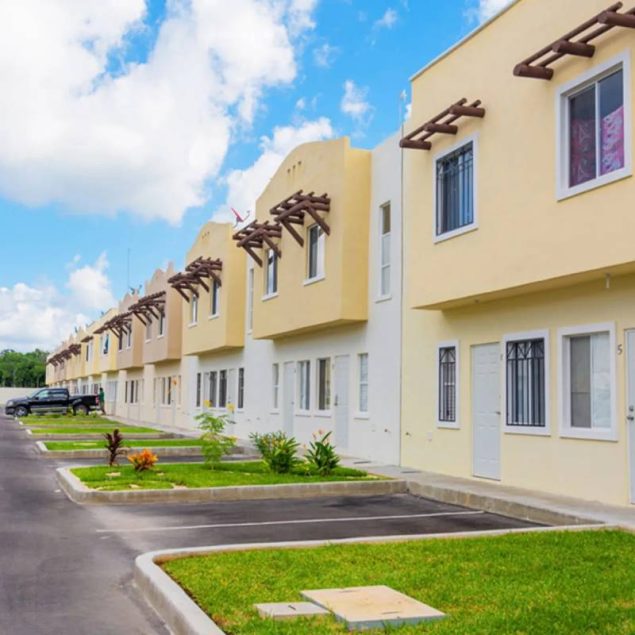 CentroUrbano's tweet photo. 🏡📲 ¡@Xante_Mx revoluciona el mercado inmobiliario! Descubre cómo esta innovadora plataforma de @Vinte_Mx  está cambiando la forma en que se compra y vende vivienda usada 👉https://t.co/BMIVZr79WH https://t.co/5LhBeHpuzT