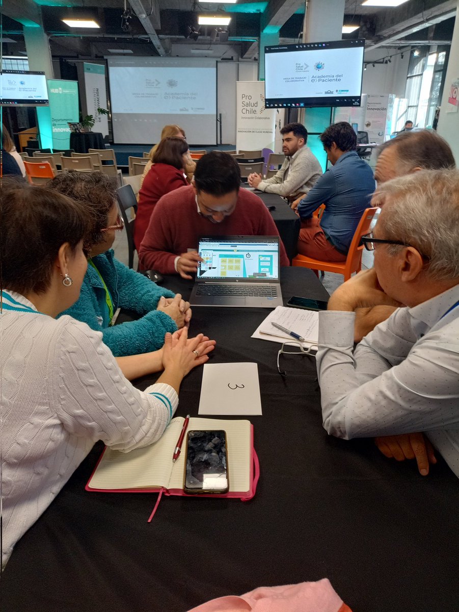 prosaludchile's tweet photo. Muy productiva jornada de representantes de agrupaciones de pacientes en la Academia del e-Paciente en su primera sesión, intercambiando experiencias e ideas para mejorar el abordaje de los grandes desafíos de los pacientes en el sistema de salud
@AlianzaPaciente
@memuevocl https://t.co/Q9HM2ZHkz1