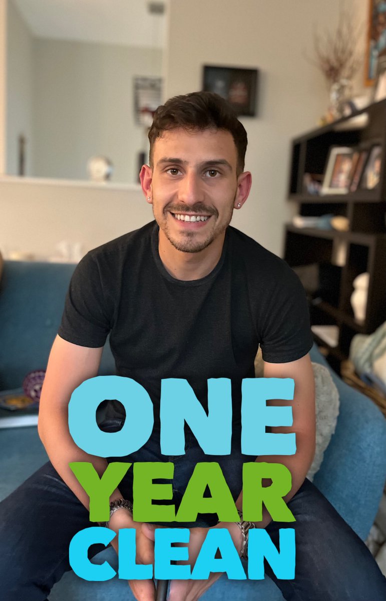 Congratulations Noah on your 1 YEAR CLEAN.  Take the time to give back while being a support worker at Maintain Recovery  and the rewards will last a life time. 
#WeDoRecover #NewWestRecovery #GiveBack
