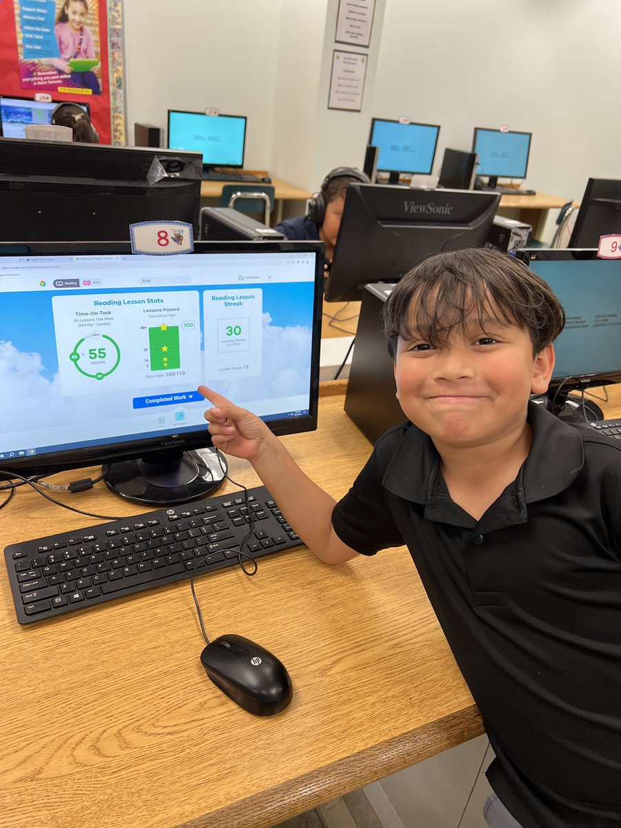 Andrea Monroe tweet media