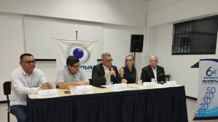 tributosclaudio's tweet photo. Representantes de la Sociedad de Comerciantes del Estado Trujillo recurrirán a la vía jurídica para rechazar el “cobro excesivo” de tributos en la región, señalando además la incompatibilidad entre las Ordenanzas tributarias con la #LOCAPTEM. fuente: #elaragueño https://t.co/7NXmix6xBv