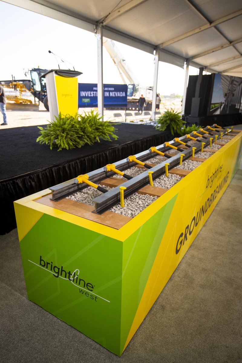 BrightlineWest's tweet photo. Brightline West officially broke ground on the nation's first true high-speed rail system which will connect Las Vegas to Southern California. The 218 mile system will be the greenest form of transportation in the world, with zero emission, fully electric trains reaching 200 mph. https://t.co/KBYNZjkxpx
