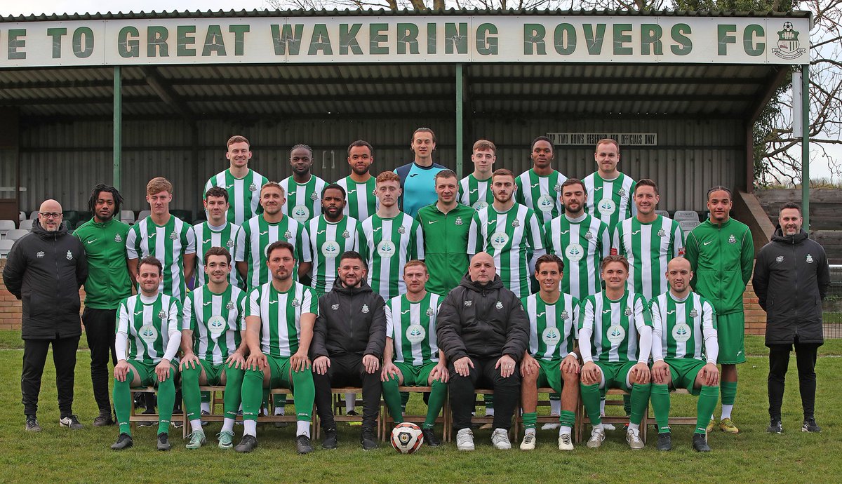 Finally got the @GWRovers Squad photo done in time for the FA Vase final which is upcoming. Thank you to @marcusbowers89 for his help in organising @CJPhillips1982 #LovePhotography