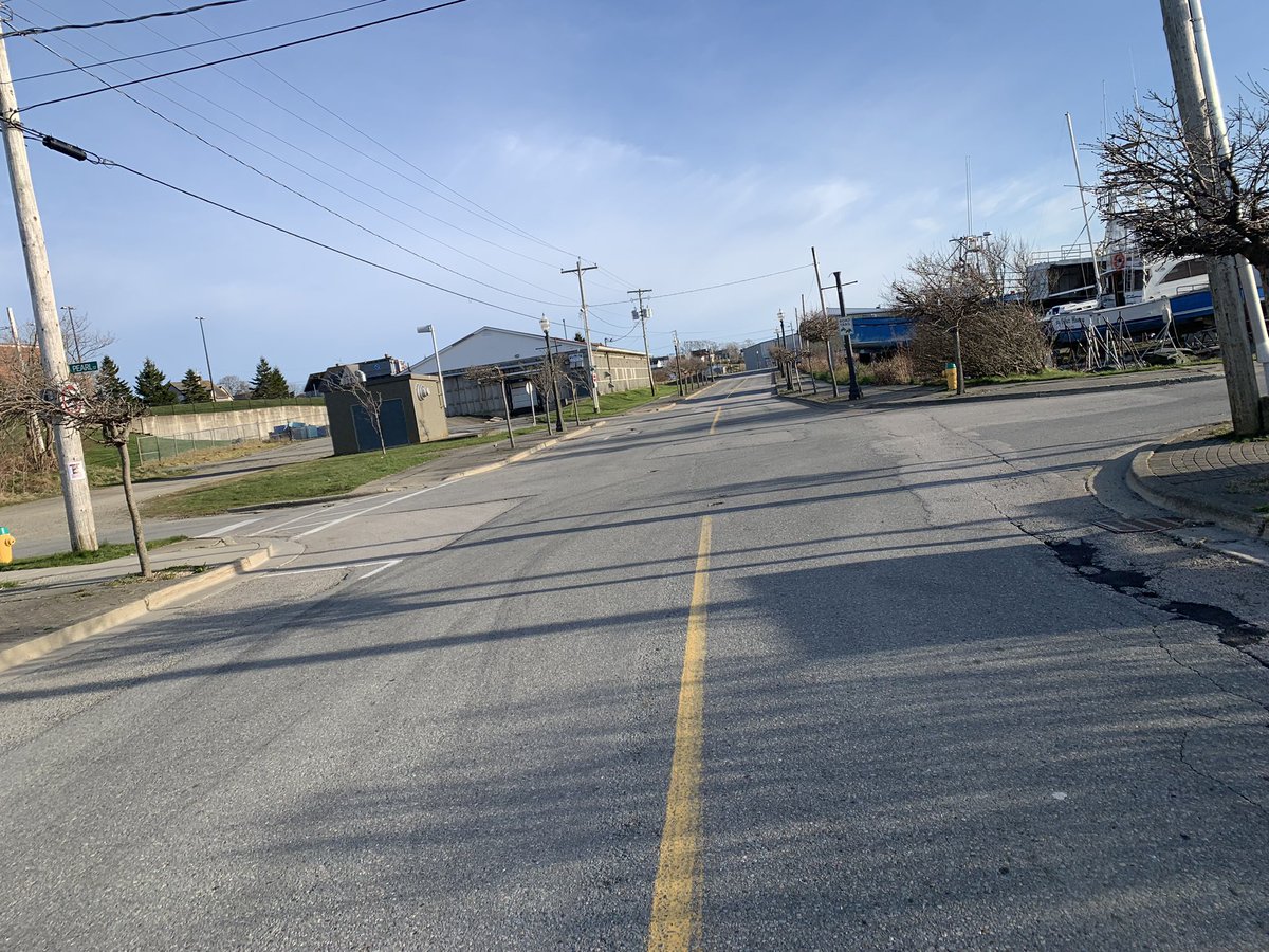 mrcycology's tweet photo. sadly the traffic calming measures in this local shopping parking lot, lasted only a few months... now just filled holes...
on a happy note, whoop whoop #30daysofbiking a great ride about! https://t.co/l11fFHyfHM
