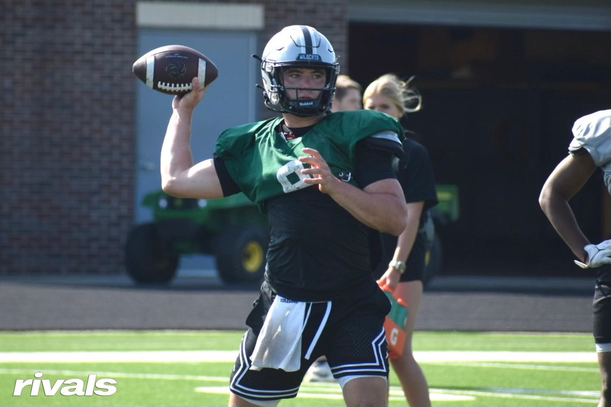 2025 Denton (Texas) Guyer 4-star Oklahoma QB commit Kevin Sperry transferred into Guyer this offseason. The Sooner commit is gearing up for what could be a big 2024 season for the Southside.