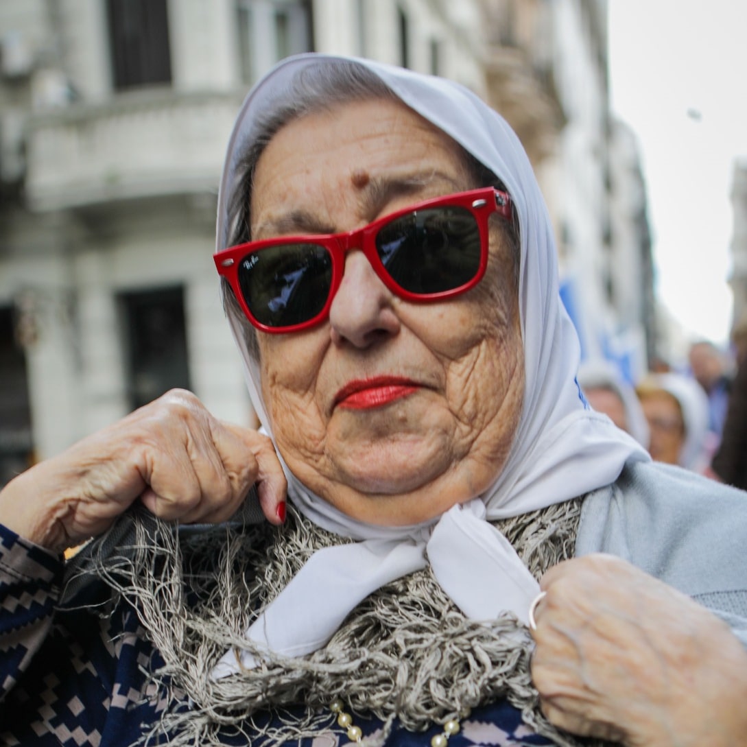 Hebe no se perdió nada.

Hebe parió a todxs lxs que salimos hoy.