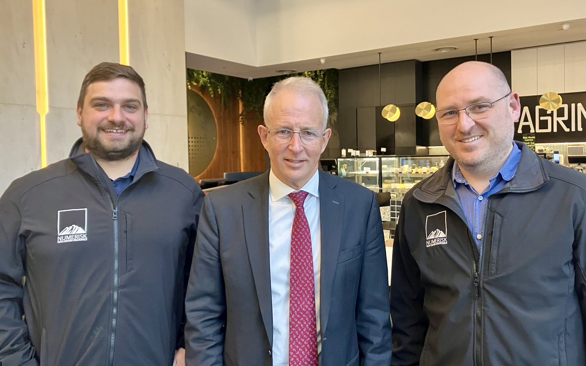 Fascinating insights from the team at @Numerisk, who are using innovative data management tools to disrupt and compete in the financial services sector. Thanks for making me welcome, Richard and Robin.