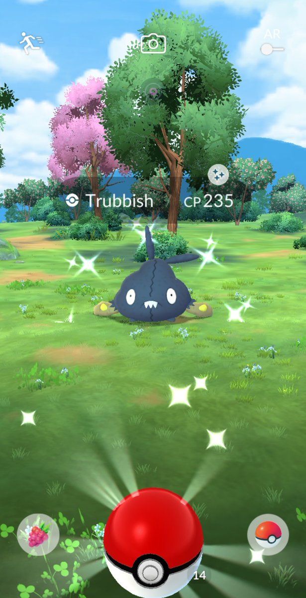 He came to me twice during #Spotlight #hour! 😍 Best #shiny trash in the game #PokemonGO #CatchThemAll #ShinyPokemon #ShinyCheck #wild #catch